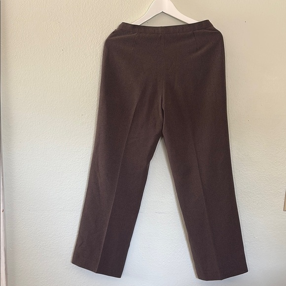 Le Suit Petite Straight Leg One Button Pant Suit Brown 4P - Picture 9 of 13